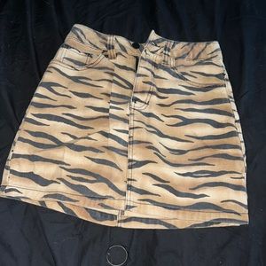 🐅 Tiger Print Jean Skirt 🐅